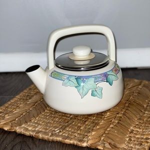 VINTAGE villeroy & boch tea kettle, Southwesterndesign, made in germany